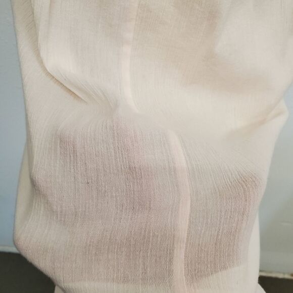 H&M conscious collection pale pink crochet gown - Picture 3 of 8